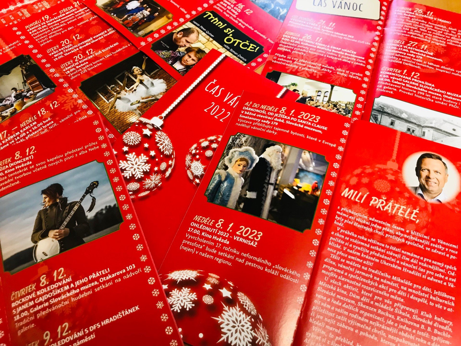 Vánoční brožura on-line k listování